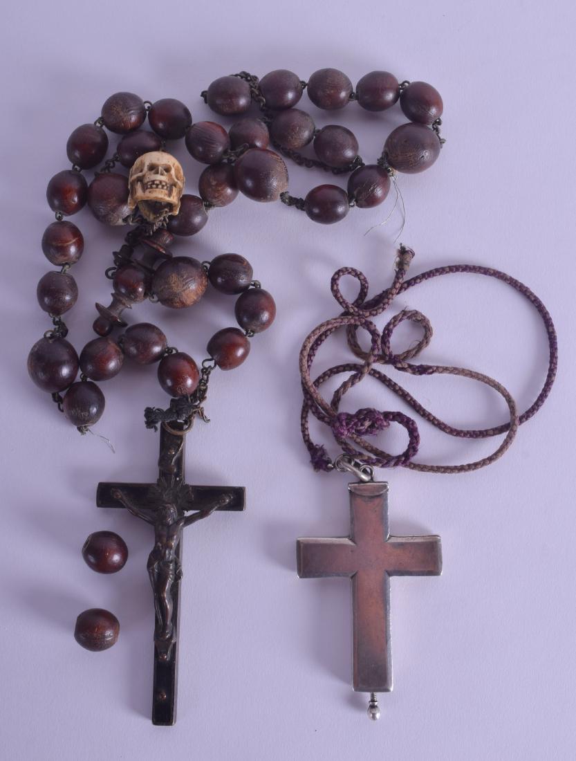 A RARE 18TH CENTURY CONTINENTAL SILVER RELIQUARY (1 of 4)