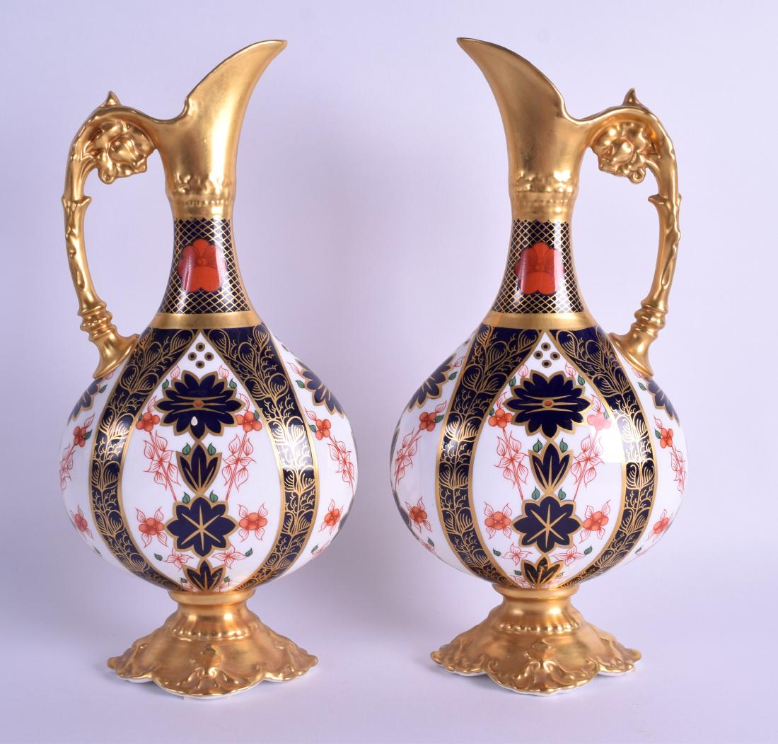 A PAIR OF ROYAL CROWN DERBY IMARI JUGS Pattern 1128. 27 (1 of 3)