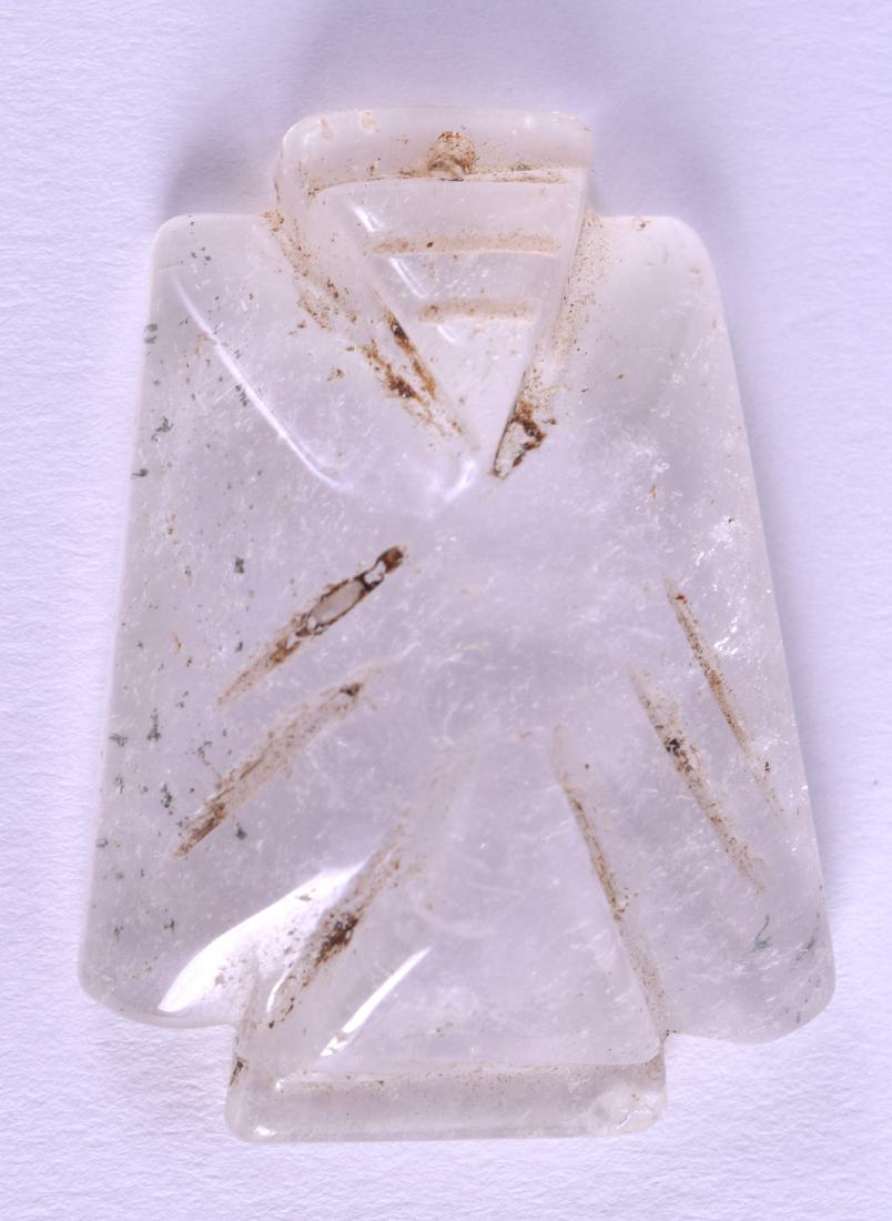 A 19TH CENTURY MIDDLE EASTERN ROCK CRYSTAL PENDANT. 3.5: A 19TH CENTURY MIDDLE EASTERN ROCK CRYSTAL PENDANT. 3.5 cm x 4.5 cm.