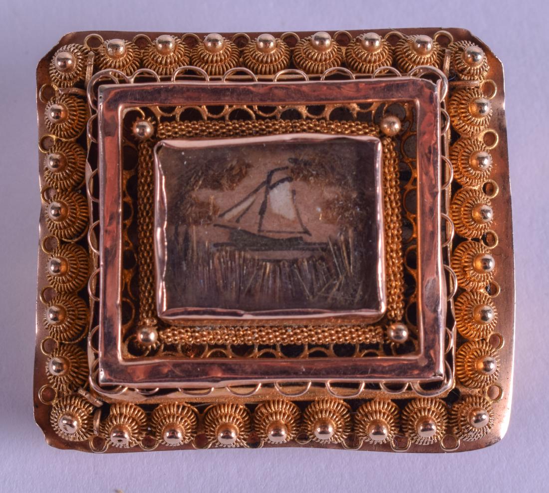 AN UNUSUAL VICTORIAN YELLOW GOLD MARITIME BROOCH: AN UNUSUAL VICTORIAN YELLOW GOLD MARITIME BROOCH depicting a boat at sail. 11.5 grams. 4 cm x 3 cm.