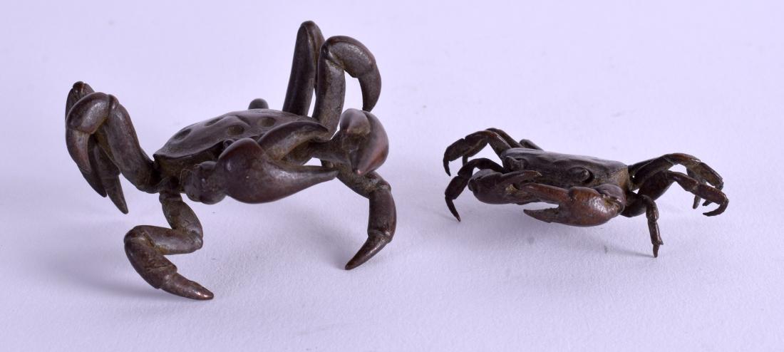 TWO JAPANESE BRONZE CRAB OKIMONO. 6 cm & 4 cm wide. (2) (1 of 4)