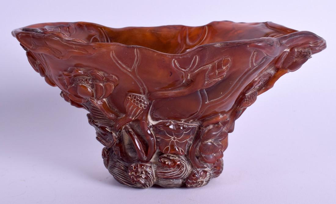 A CHINESE HORN LIBATION CUP. 17 cm x 9 cm. (1 of 4)