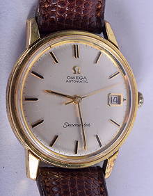 A VINTAGE OMEGA AUTOMATIC SEAMASTER WRISTWATCH. 3.25 cm (1 of 2)