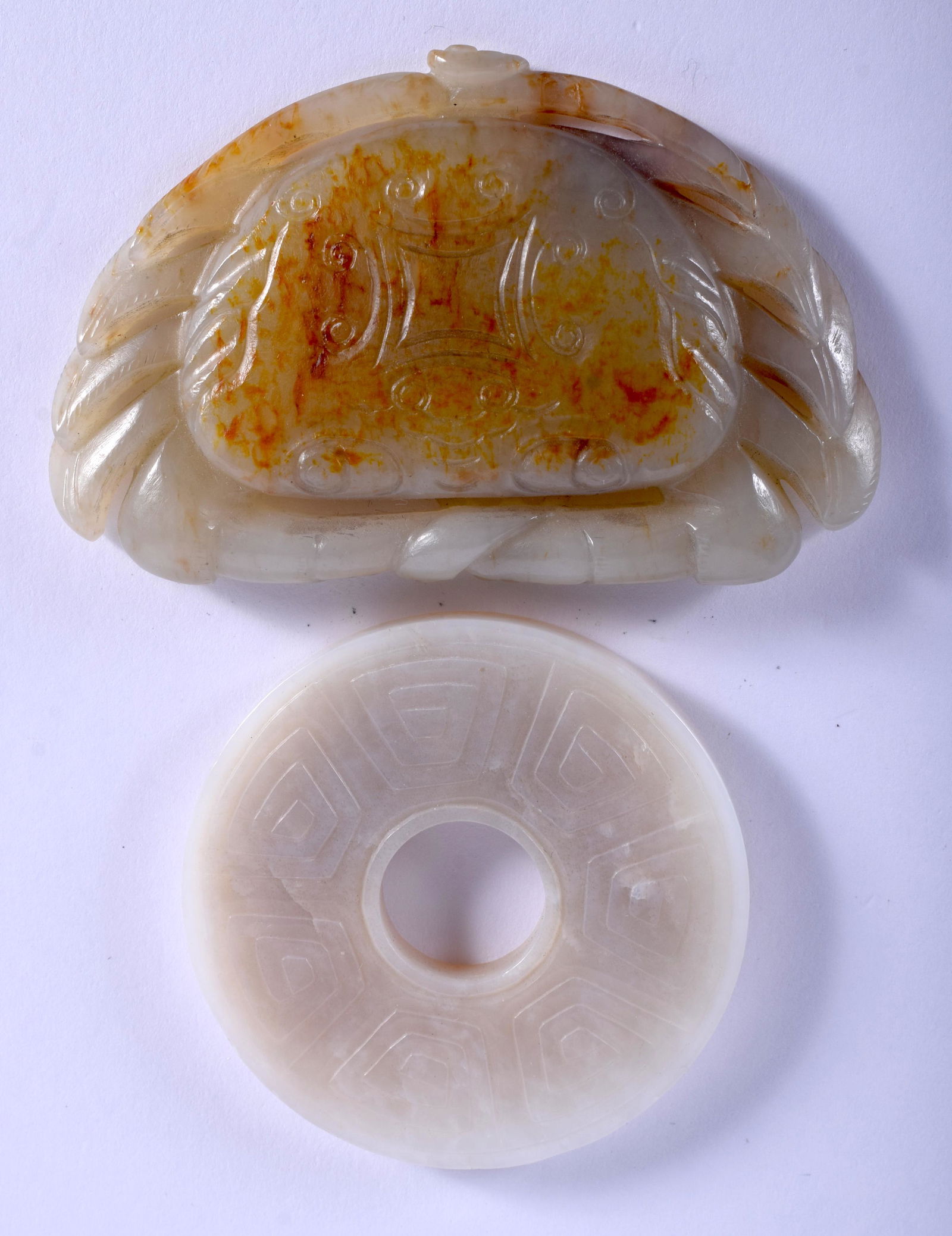 A 19TH CENTURY CHINESE CARVED JADE CRAB Qing, together (1 of 2)