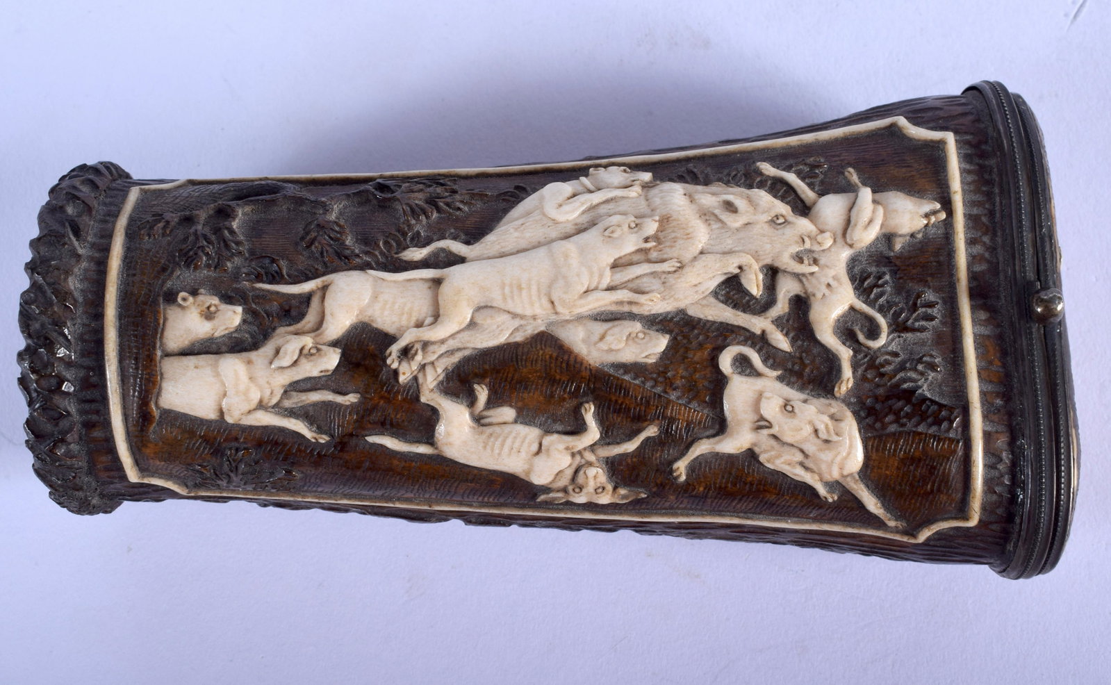A 19TH CENTURY BAVARIAN BLACK FOREST CARVED BONE AND: A 19TH CENTURY BAVARIAN BLACK FOREST CARVED BONE AND STAG ANTLER CASE decorated with hunting scenes. 12 cm x 5 cm.