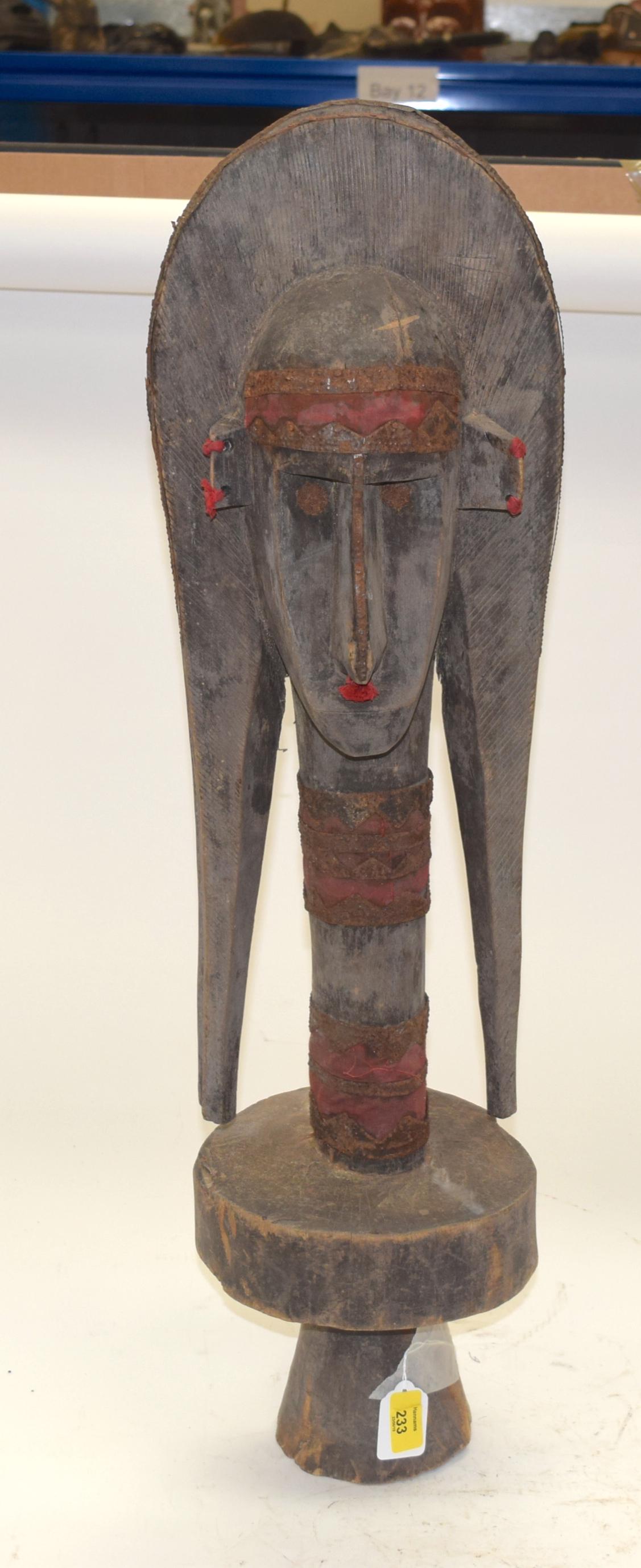 A TRIBAL BAMANA MEREKUN JANUS PUPPET. Mali. 20c: A TRIBAL BAMANA MEREKUN JANUS PUPPET. Mali. 20cm x 20cm x 04cm