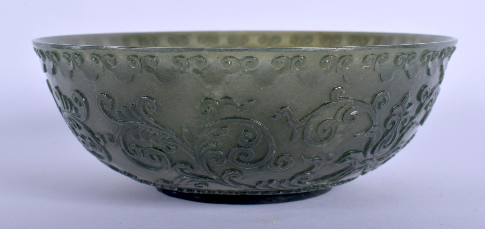 A MIDDLE EASTERN ISLAMIC MUGHAL TYPE JADE BOWL de (1 of 4)
