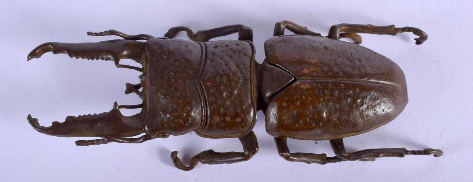 A JAPANESE BRONZE BEETLE OKIMONO. 13 cm long.: A JAPANESE BRONZE BEETLE OKIMONO. 13 cm long.