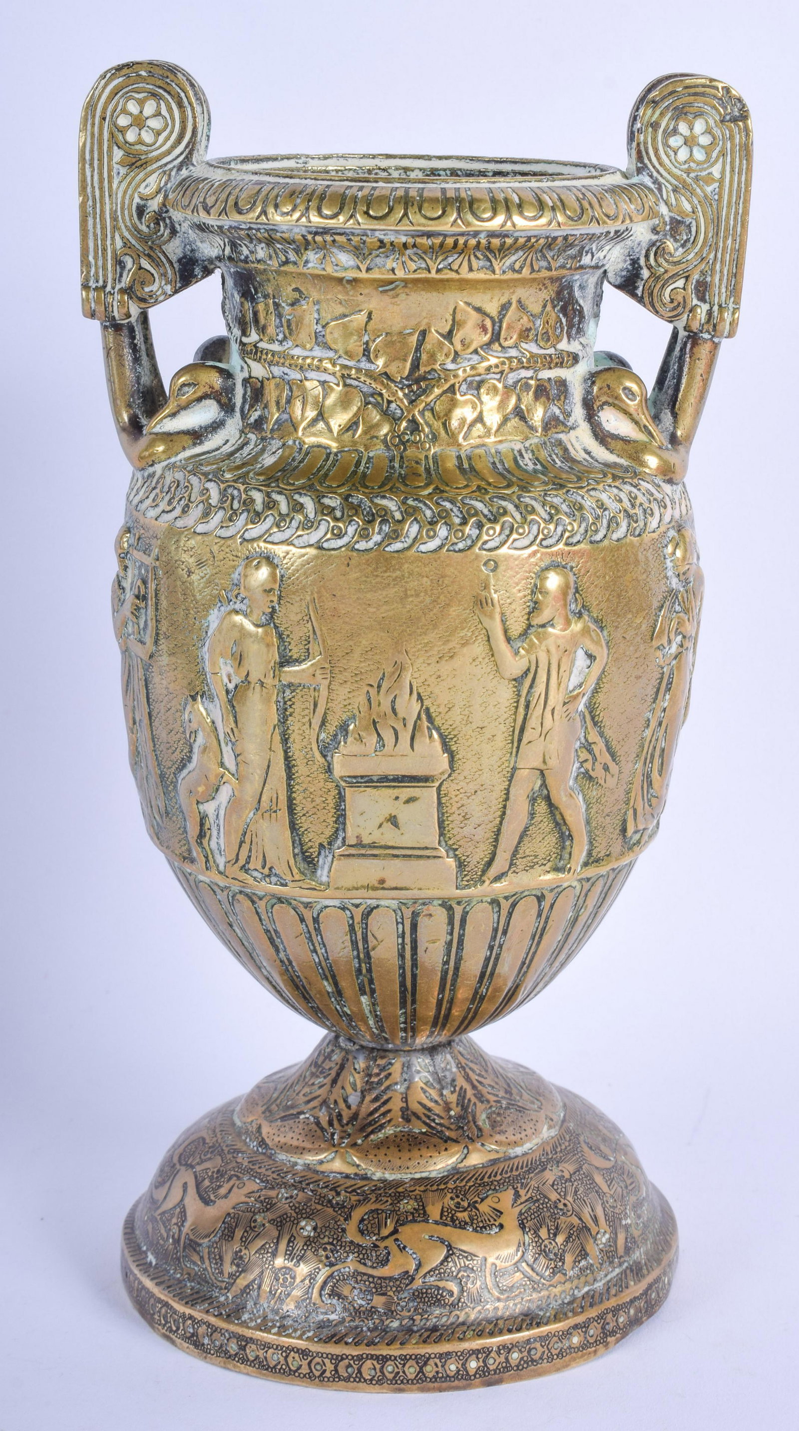 AN EARLY 19TH CENTURY EUROPEAN BRONZE TWIN HANDLED: AN EARLY 19TH CENTURY EUROPEAN BRONZE TWIN HANDLED AMPHORA URN together with associated Indian base. Amphora 15 cm x 11 cm.