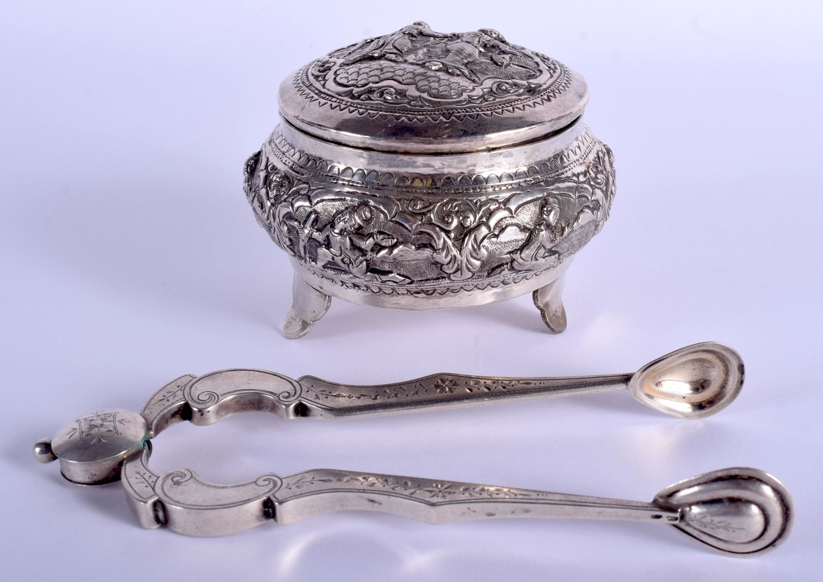 AN ANTIQUE INDIAN SILVER BOX together with silver (1 of 3)