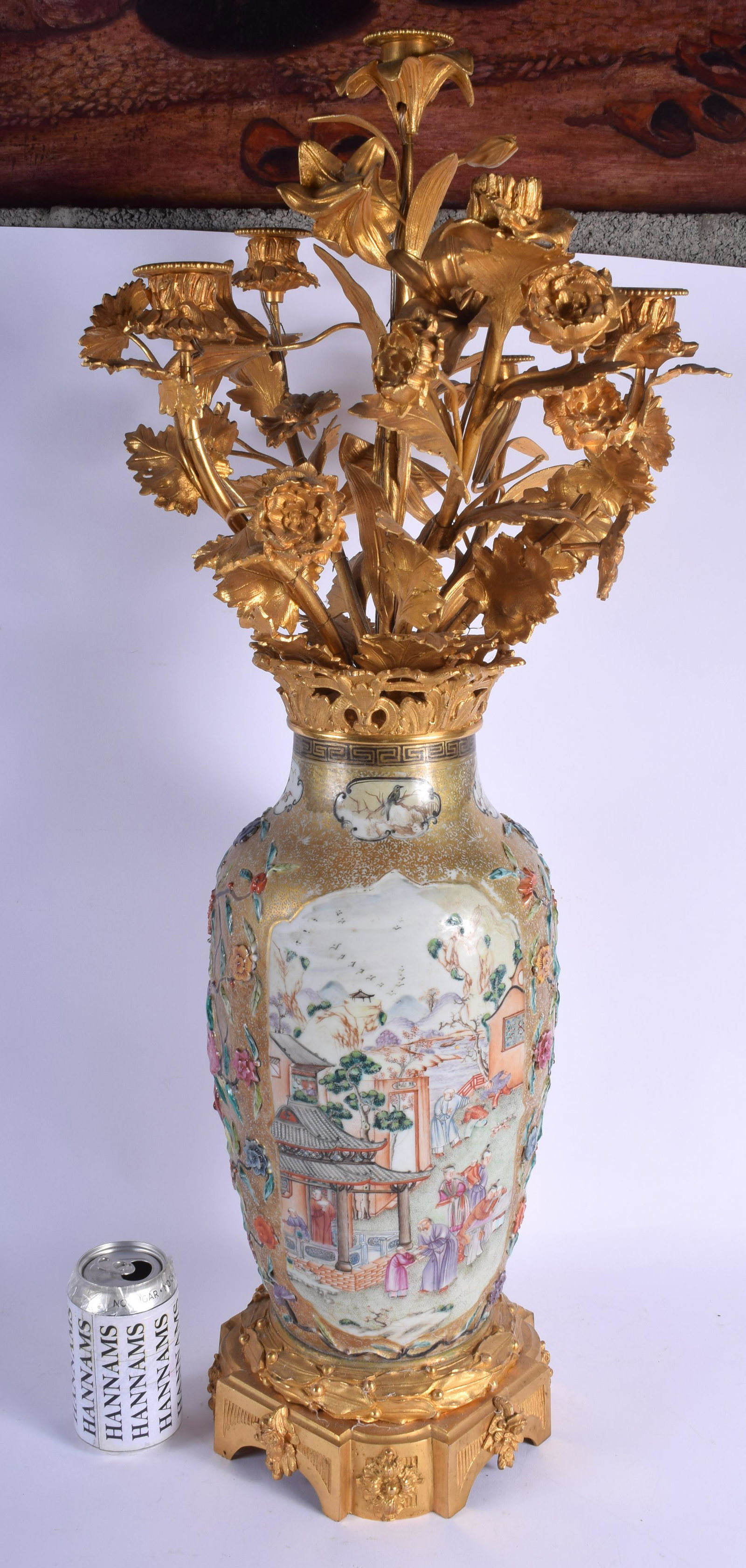 A LARGE 18TH CENTURY CHINESE EXPORT MANDARIN PORCELAIN: A LARGE 18TH CENTURY CHINESE EXPORT MANDARIN PORCELAIN VASE Qianlong, with French ormolu mounts. 71 cm high.