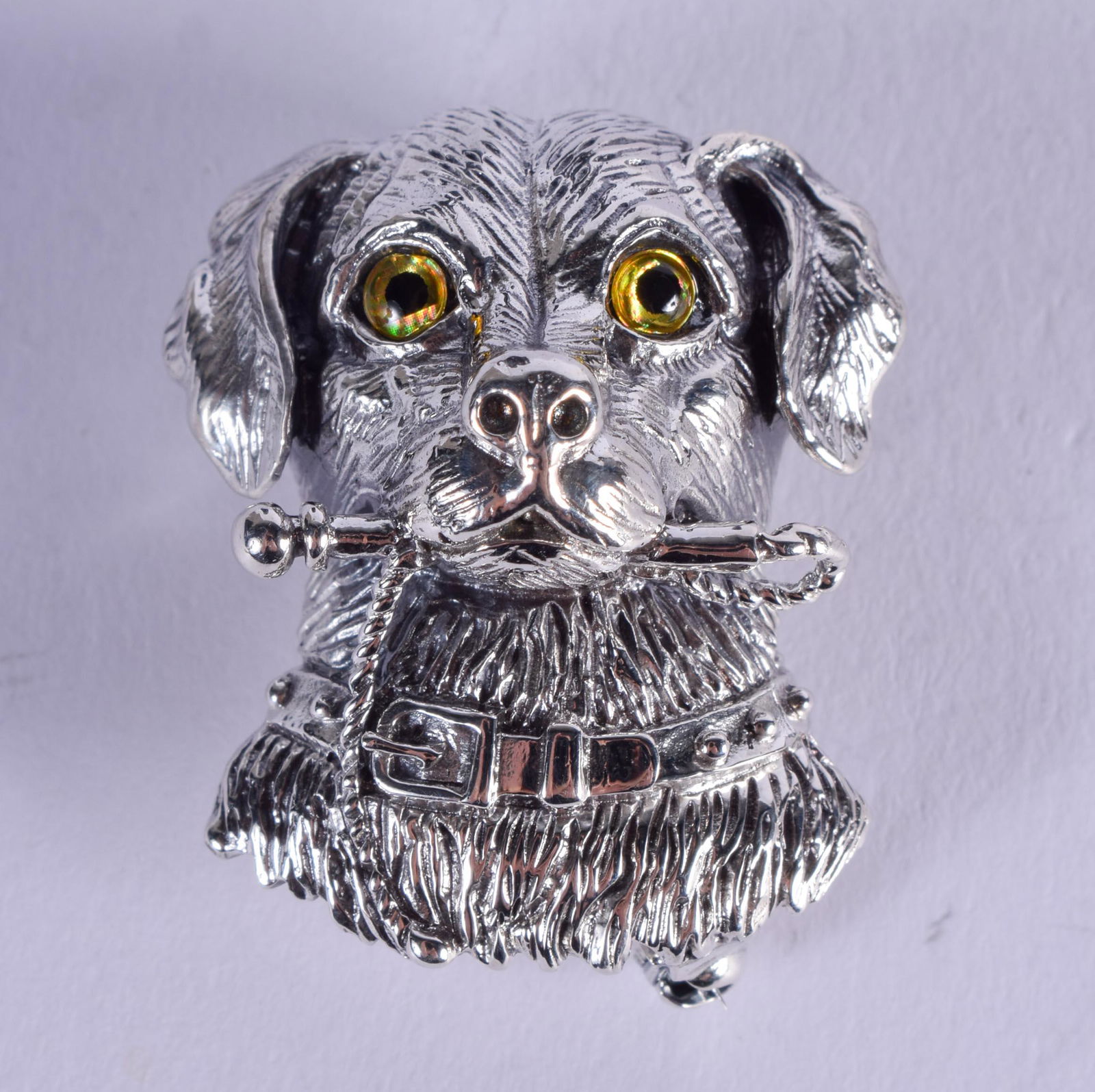 A SILVER DOG BROOCH. 2.5 cm x 1.5 cm. (1 of 3)