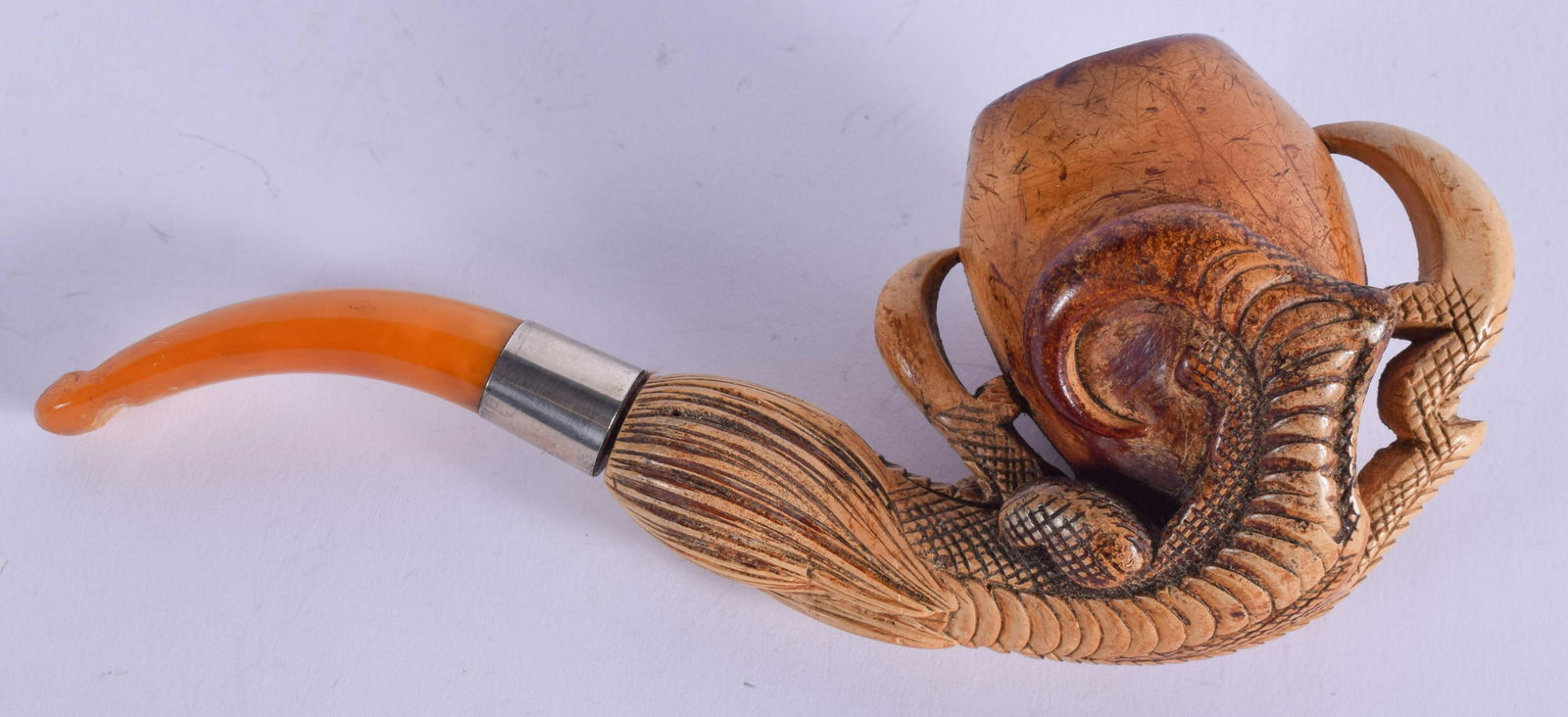 A LARGE ANTIQUE MEERSCHAUM AND AMBER CLAW PIPE. 15 cm (1 of 5)