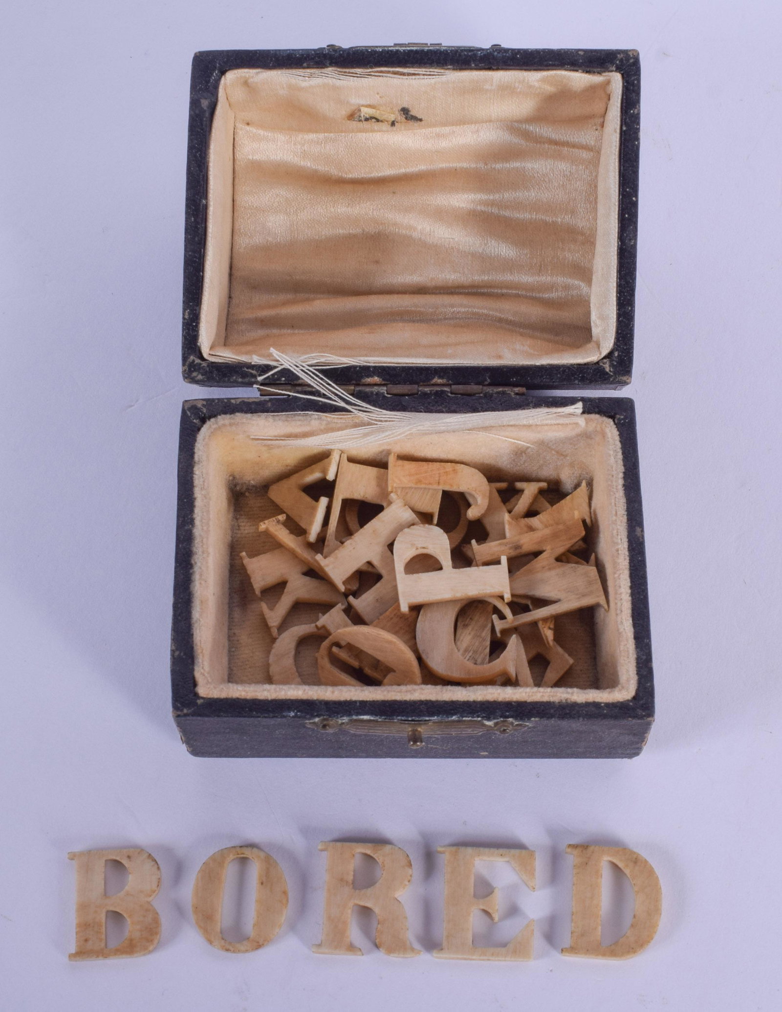 ASSORTED ANTIQUE BONE ALPHABET LETTERS. (qty): ASSORTED ANTIQUE BONE ALPHABET LETTERS. (qty)