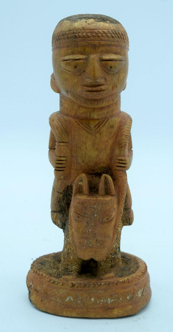 AFRICAN TRIBAL YORUBA CAVALIER BONE FIGURE, NIGERIA.: AFRICAN TRIBAL YORUBA CAVALIER BONE FIGURE, NIGERIA. 27cm x 12cm