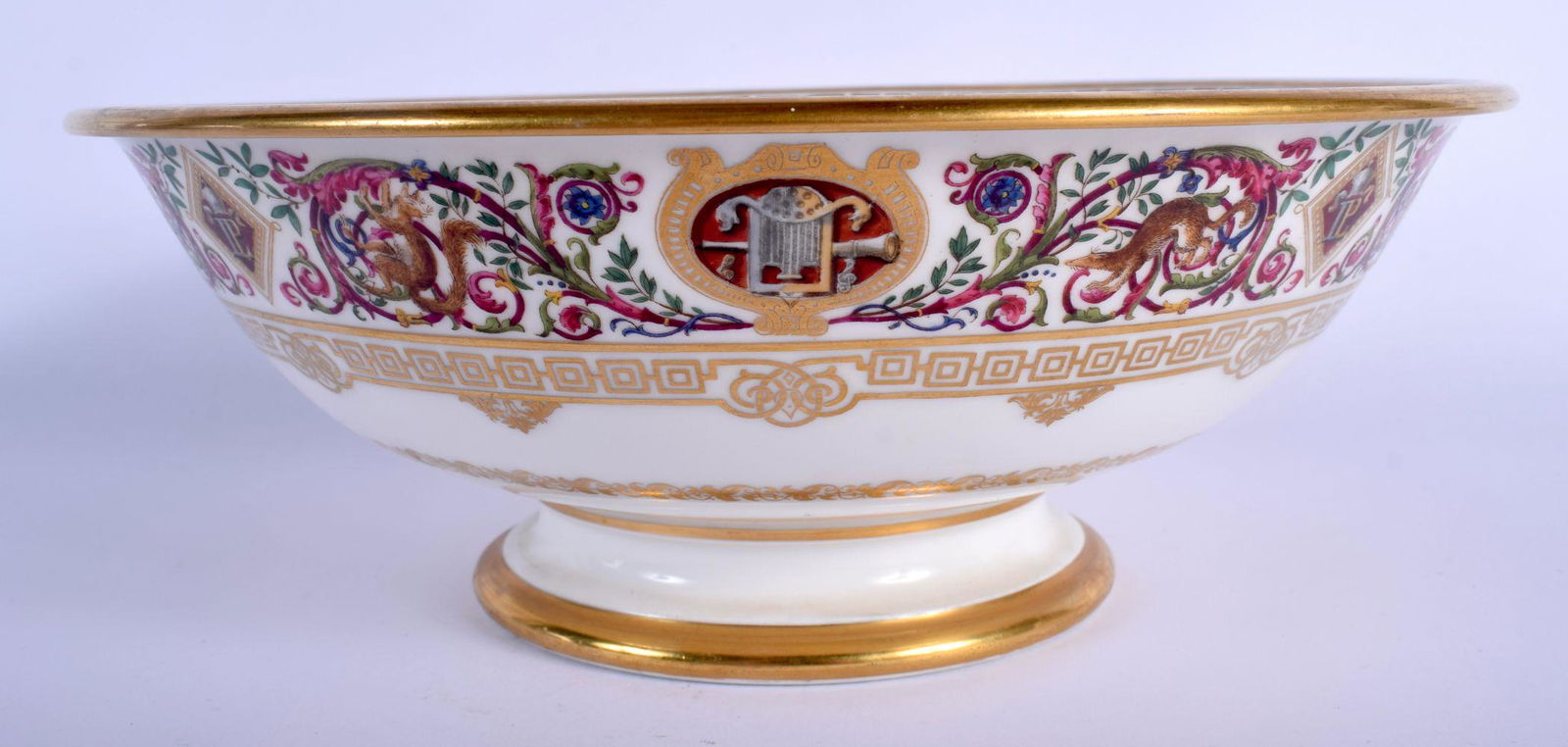 Sevres hunting service salad bowl delivered to the (1 of 4)