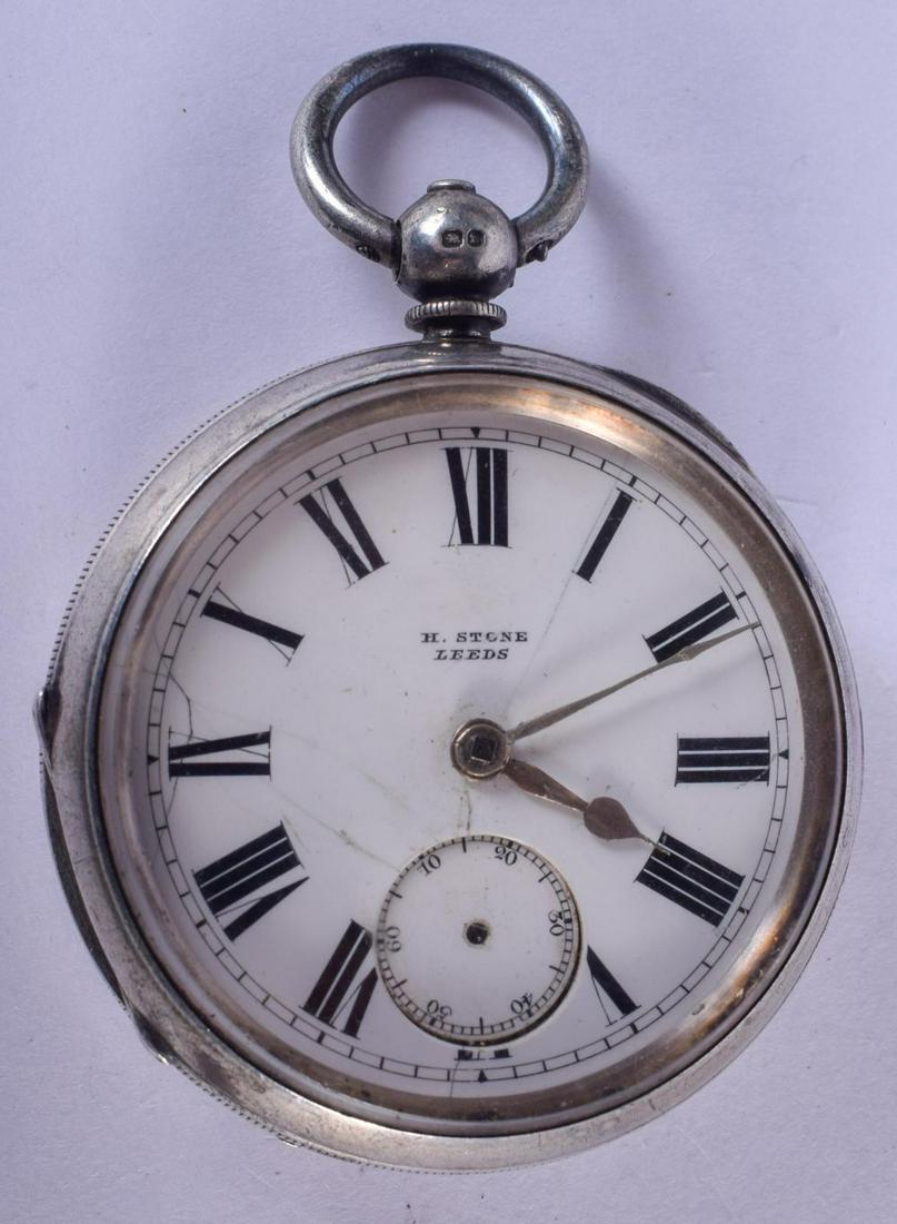 AN ANTIQUE SILVER POCKET WATCH. 170 grams overall. 7 cm (1 of 4)