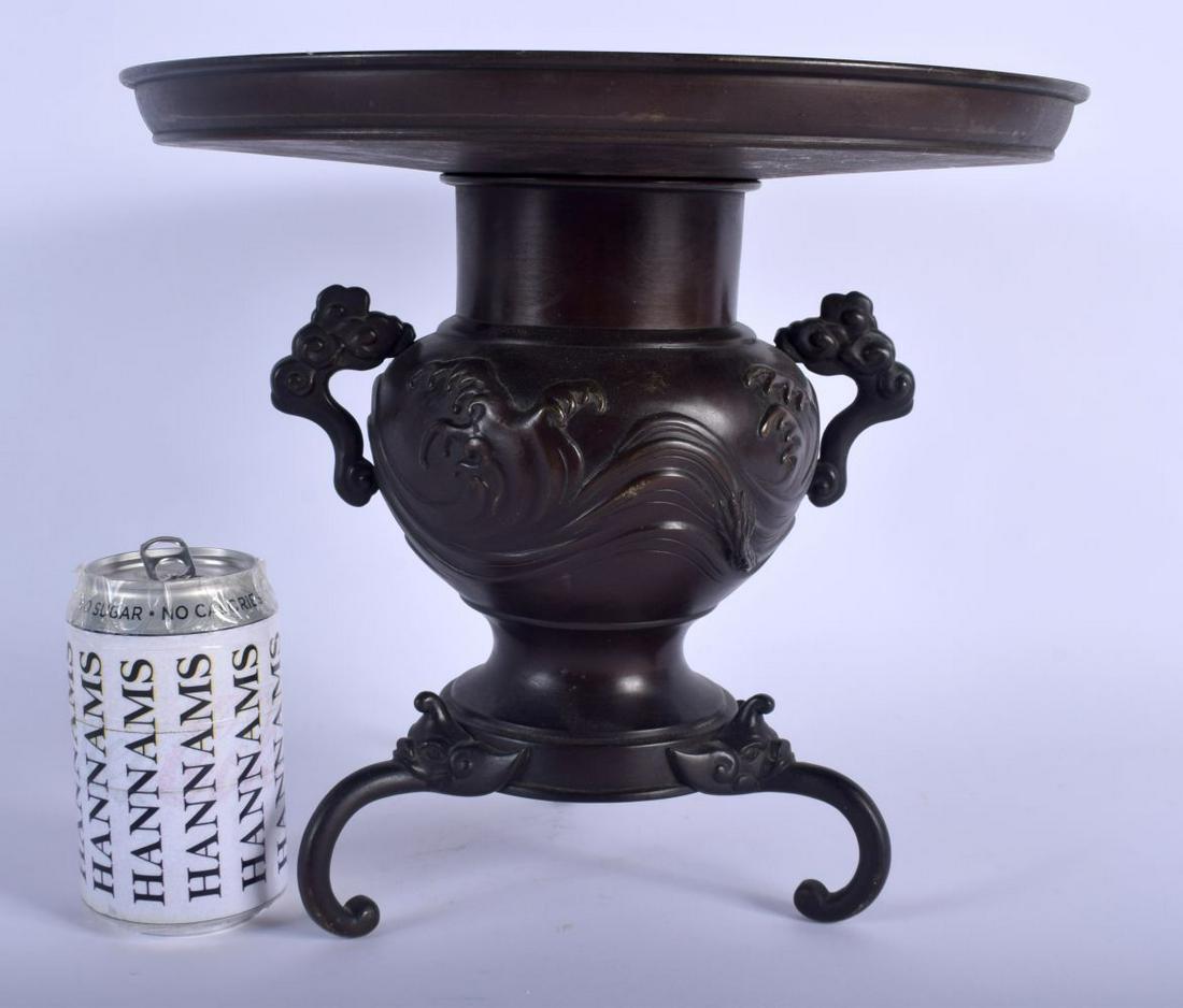 A 19TH CENTURY JAPANESE MEIJI PERIOD TWIN HANDLED (1 of 6)