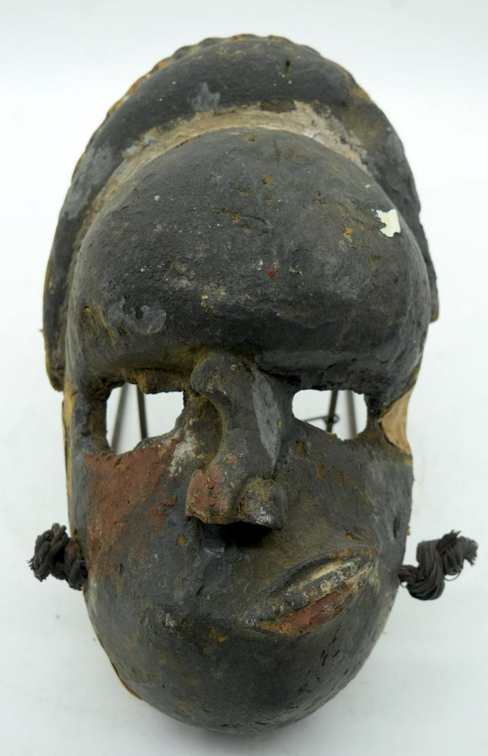 TRIBAL AFRICAN ART IBIBO SICKNESS MASK.  The Ibibio (1 of 4)