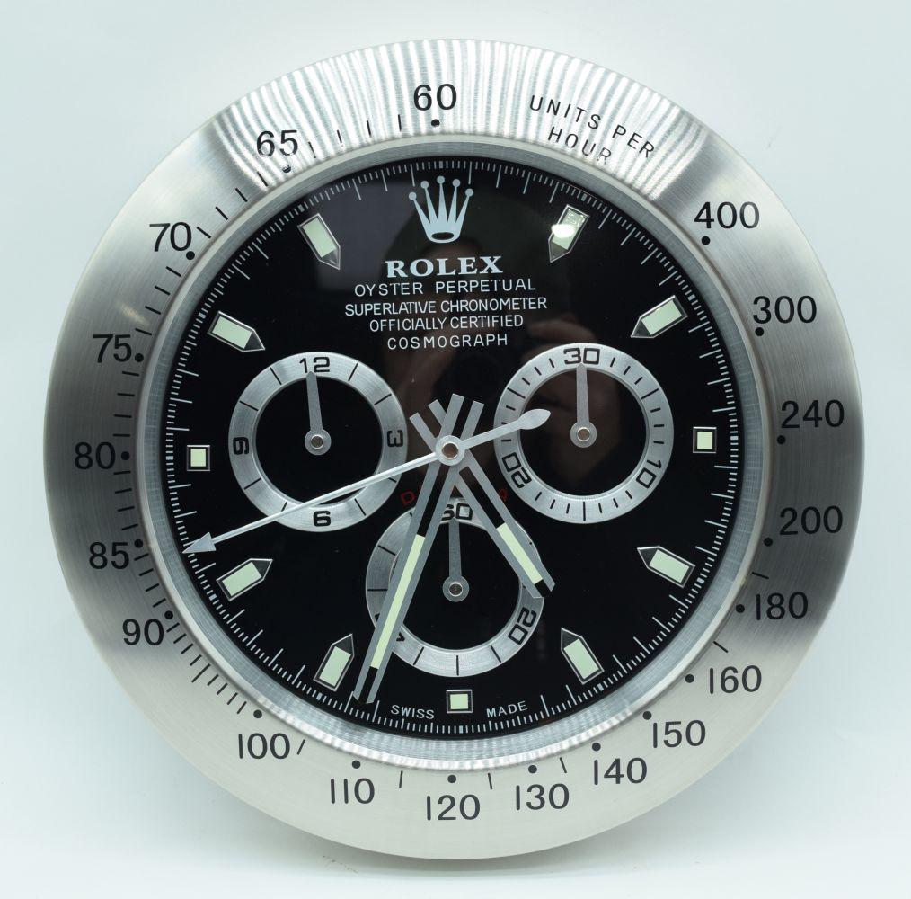 A CONTEMPORARY ROLEX TYPE WALL CLOCK. 34 cm diameter.: A CONTEMPORARY ROLEX TYPE WALL CLOCK. 34 cm diameter.