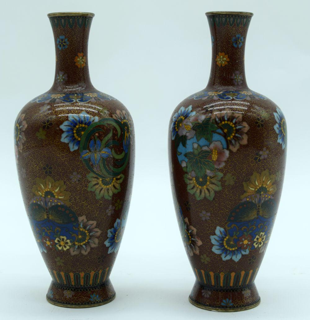 A LOVELY PAIR OF 19TH CENTURY JAPANESE MEIJI PERIOD (1 of 5)