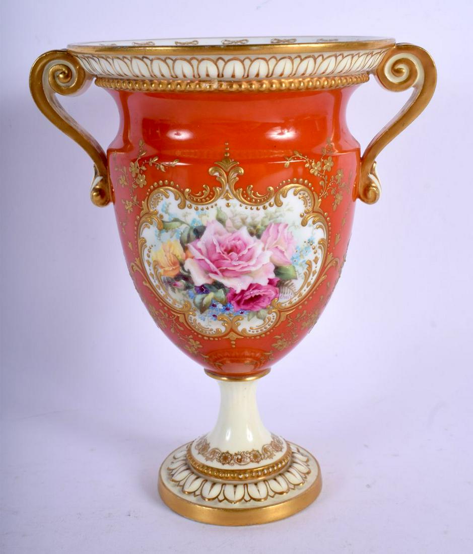 Royal Worcester superb vase painted with roses in (1 of 4)