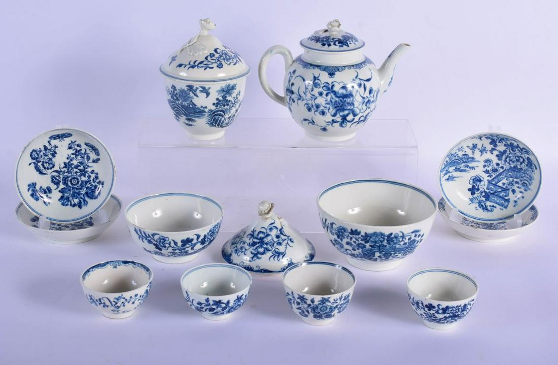A COLLECTION OF 18TH CENTURY ENGLISH BLUE AND WHITE TEA (1 of 8)