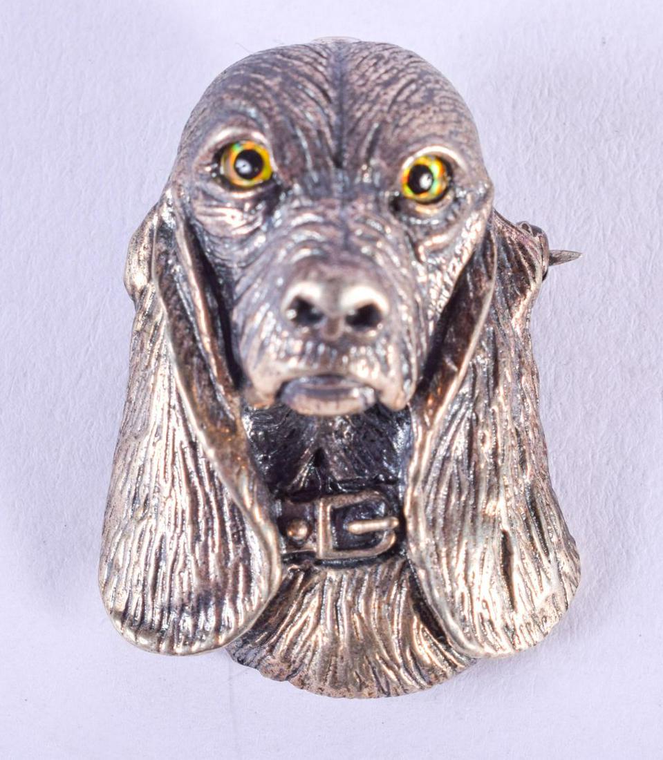 SILVER DOG BROOCH.  13g.  3.5 x 2.5cm.  Stamped (1 of 2)