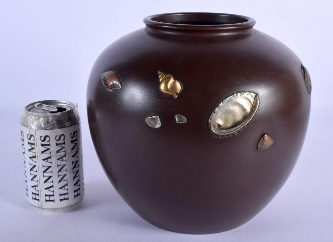 AN UNUSUAL 19TH CENTURY JAPANESE MEIJI PERIOD SHELL (1 of 6)