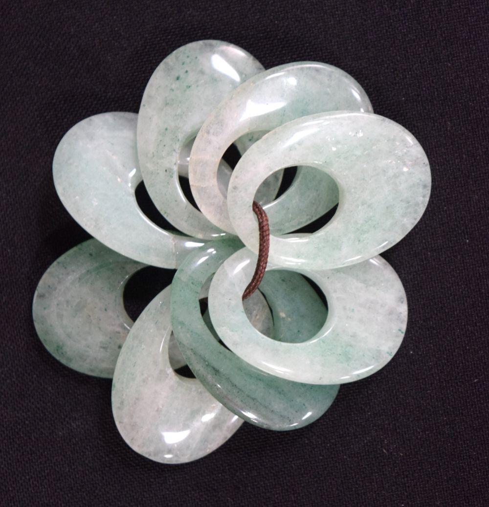 A Small Collection Of Carved Jade Pendants 3 5 X 2 5cm 2946 On Jul 15 21 Hannam S Auctioneers Ltd In Hampshire