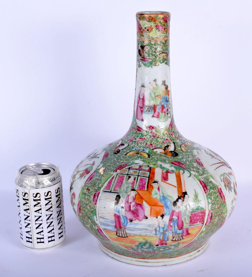 A LARGE 19TH CENTURY CHINESE CANTON FAMILLE ROSE (1 of 4)