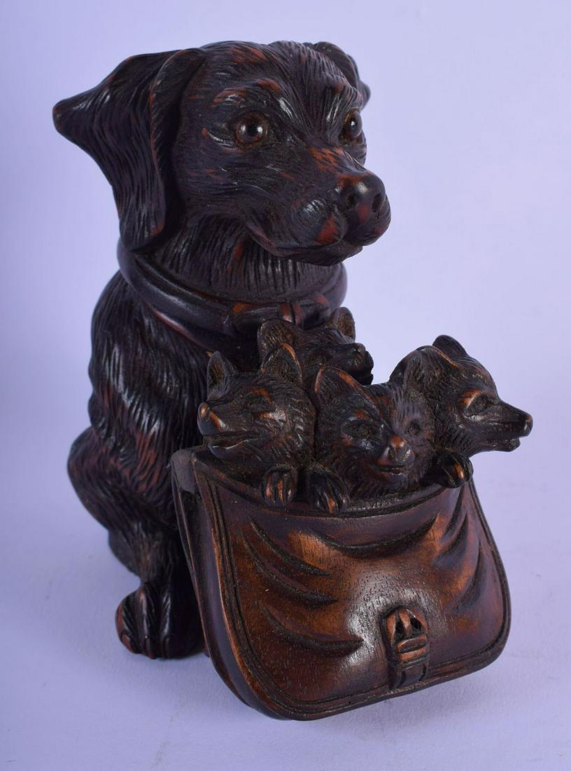 A 19TH CENTURY BAVARIAN BLACK FOREST CARVED WOOD (1 of 5)