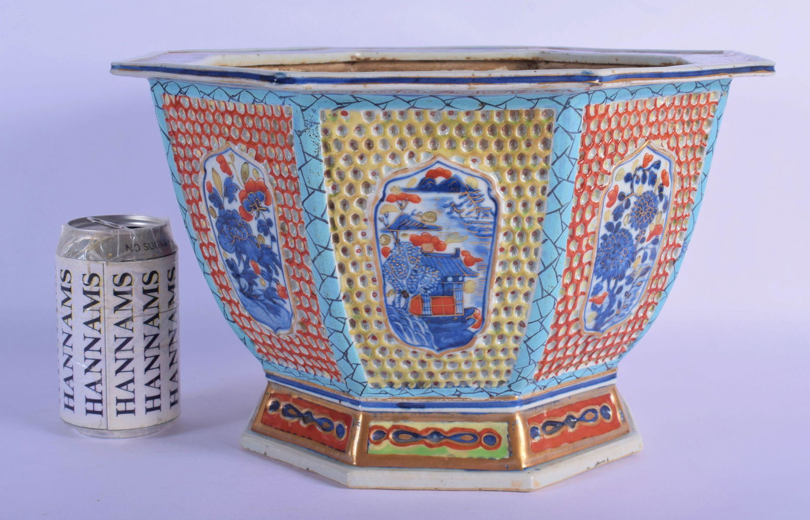 A RARE 18TH CENTURY CHINESE EXPORT CLOBBERED PORCELAIN (1 of 4)