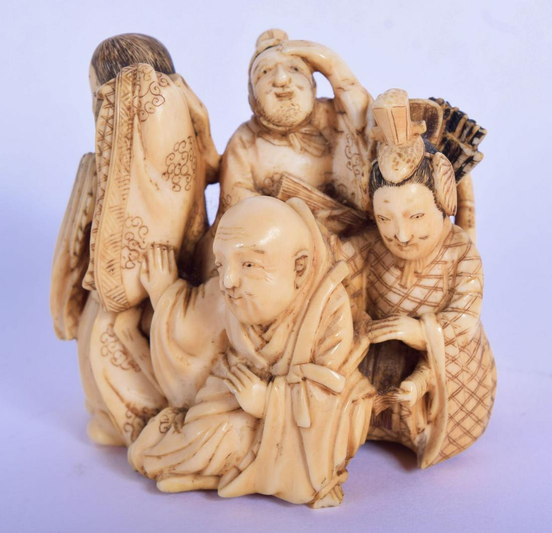 A FINE 19TH CENTURY JAPANESE MEIJI PERIOD CARVED IVORY (1 of 5)