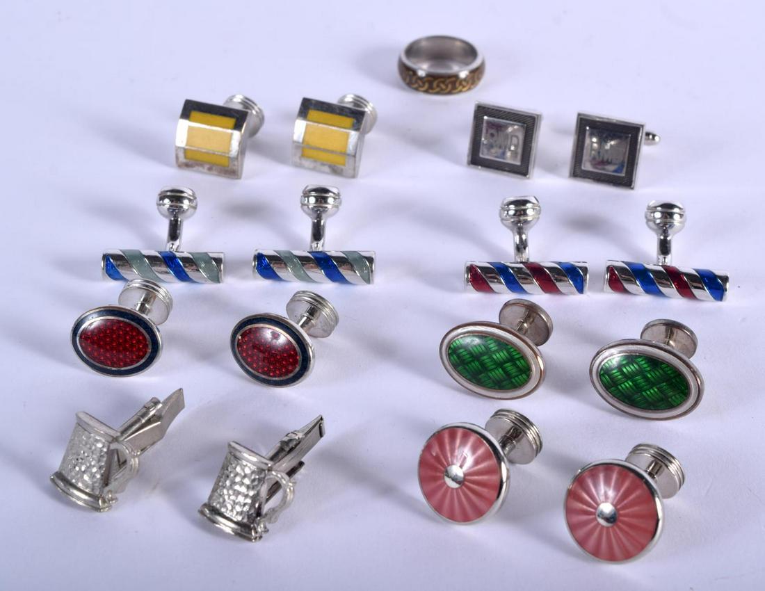 ASSORTED CUFFLINKS. 138 grams. 1.5 cm x 1.5 cm. (qty) (1 of 1)