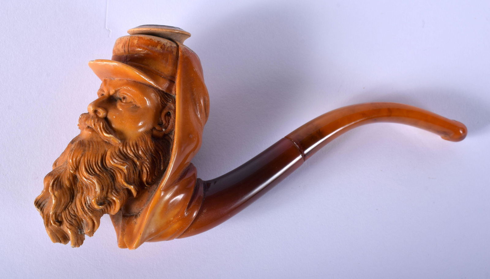 AN ANTIQUE MEERSCHAUM PIPE. 14 cm wide. (1 of 6)