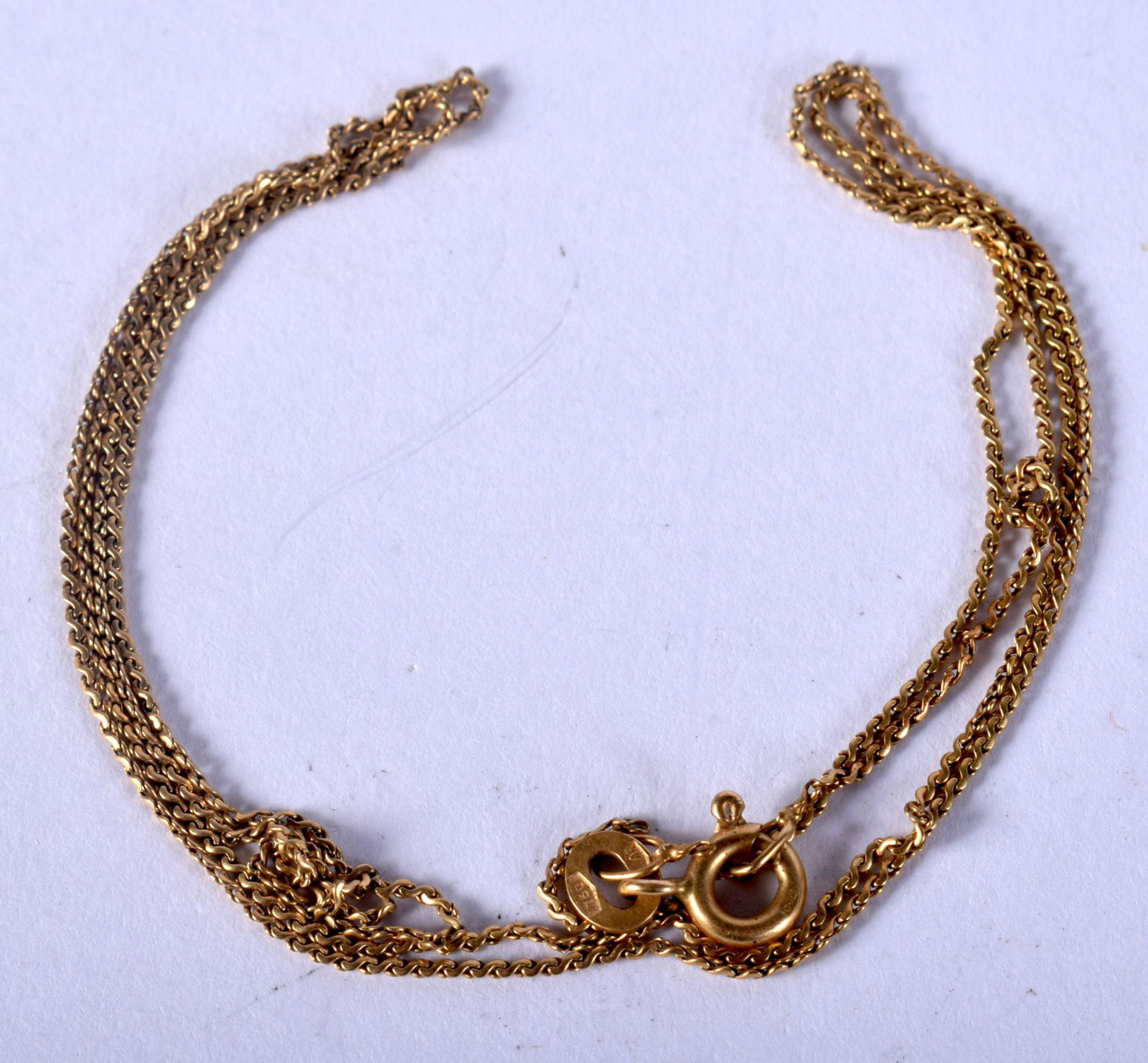 AN 18CT GOLD CHAIN. 2 grams. 54 cm long. (1 of 2)