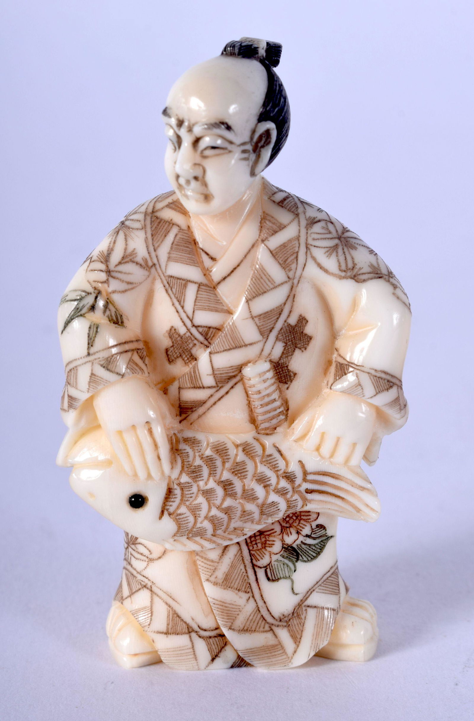 AN EARLY 20TH CENTURY JAPANESE MEIJI PERIOD MARINE (1 of 3)