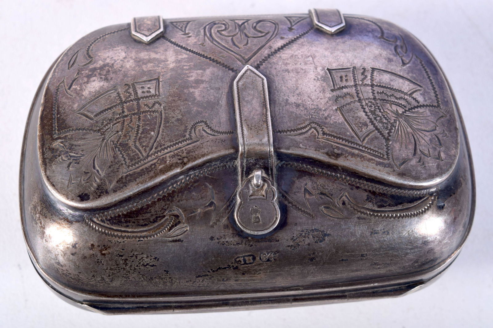 A CONTINENTAL SILVER CASE.  Stamped 84, 5.2cm x 7.6cm x (1 of 3)