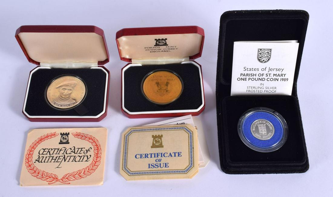 MONTGOMERY CROWN MEDAL 1976, 1989 SILVER FROSTED PROOF £1 ONE POUND STATES OF JERSEY. PARISH OF ST M: MONTGOMERY CROWN MEDAL 1976, 1989 SILVER FROSTED PROOF £1 ONE POUND STATES OF JERSEY. PARISH OF ST MARY AND ISLE OF MAN, 1977 ONE CROWN SILVER PROOF, QUEEN~S SILVER JUBILEE ~APPEAL~ CROWN, BOXED WITH