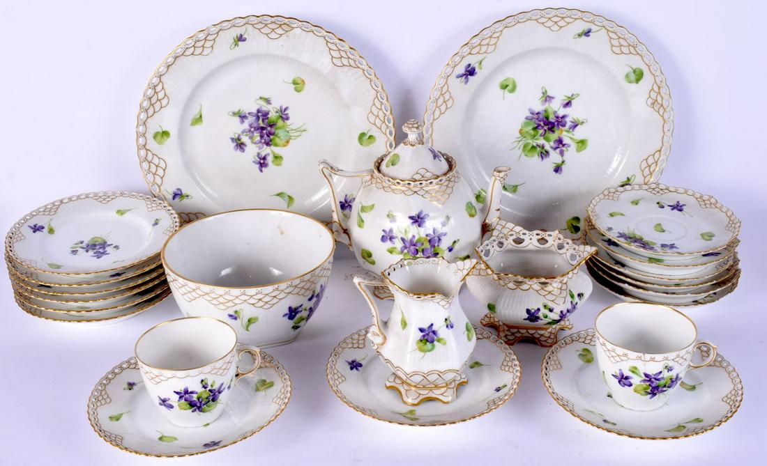 A DANISH COPENHAGEN PORCELAIN TEASET painted with flowers. (qty) (1 of 16)