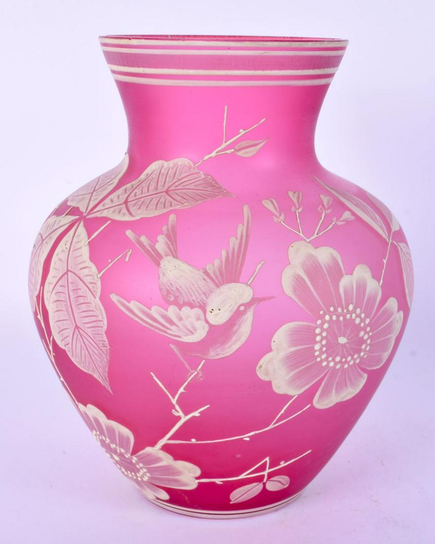 A THOMAS WEBB STYLE PINK OPALAINE GLASS VASE decorated with flowers. 18 cm x 11 cm.: A THOMAS WEBB STYLE PINK OPALAINE GLASS VASE decorated with flowers. 18 cm x 11 cm.