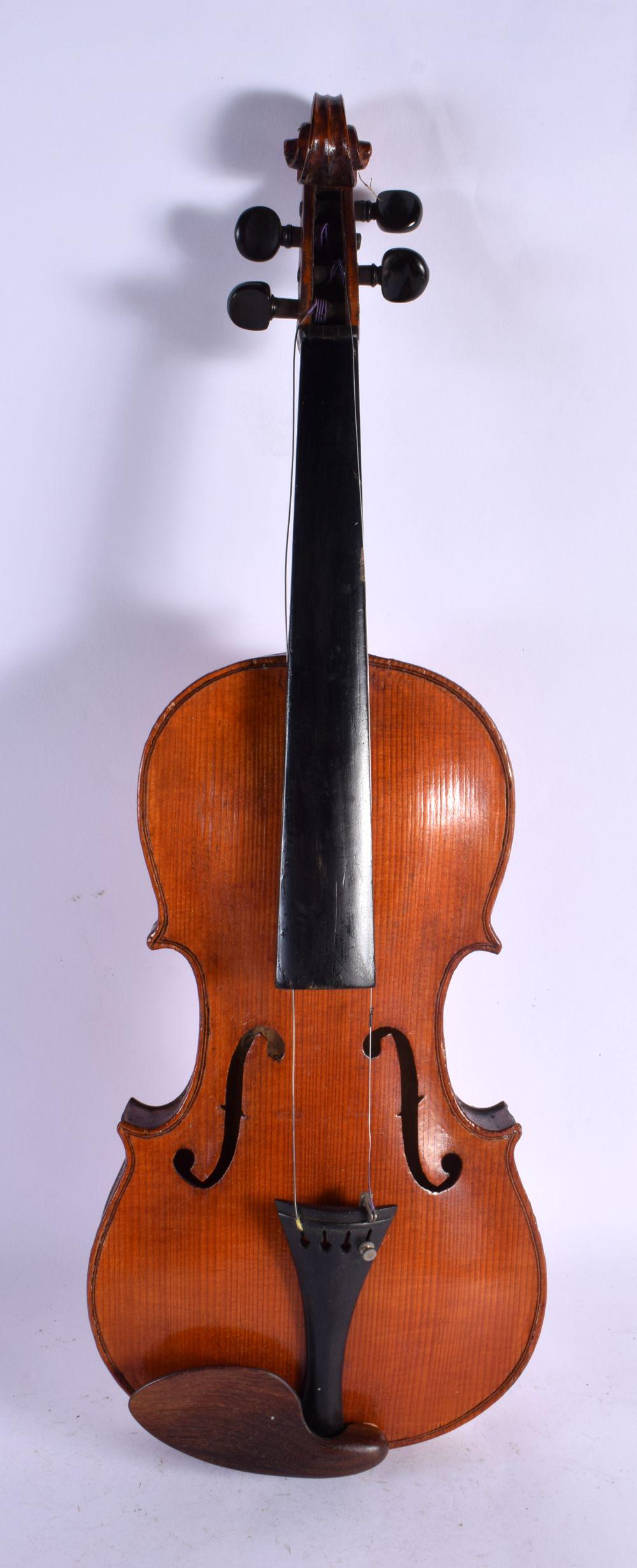 A TWO PIECE BACK VIOLIN. 58 cm long, length of back 35.5 cm long. (1 of 10)