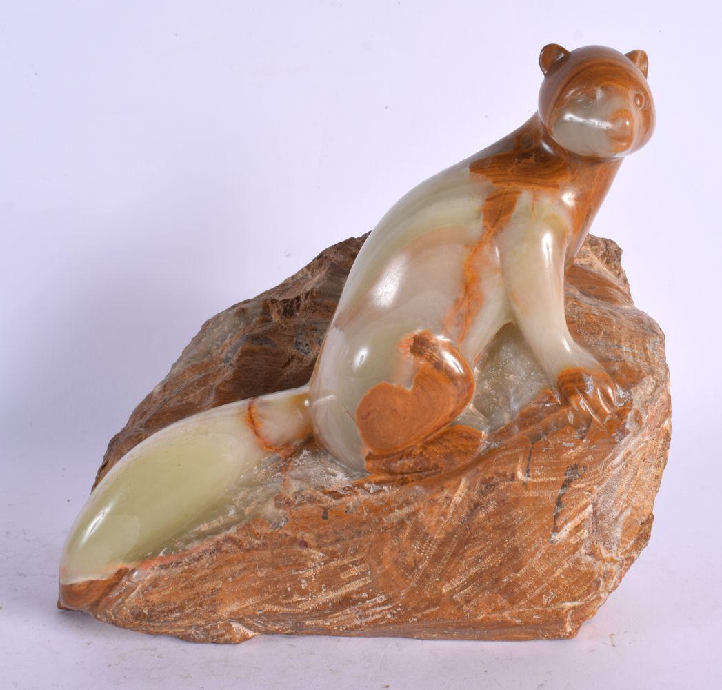 A CONTINENTAL CARVED ONYX SQUIRREL. 28 cm x 10 cm.: A CONTINENTAL CARVED ONYX SQUIRREL. 28 cm x 10 cm.