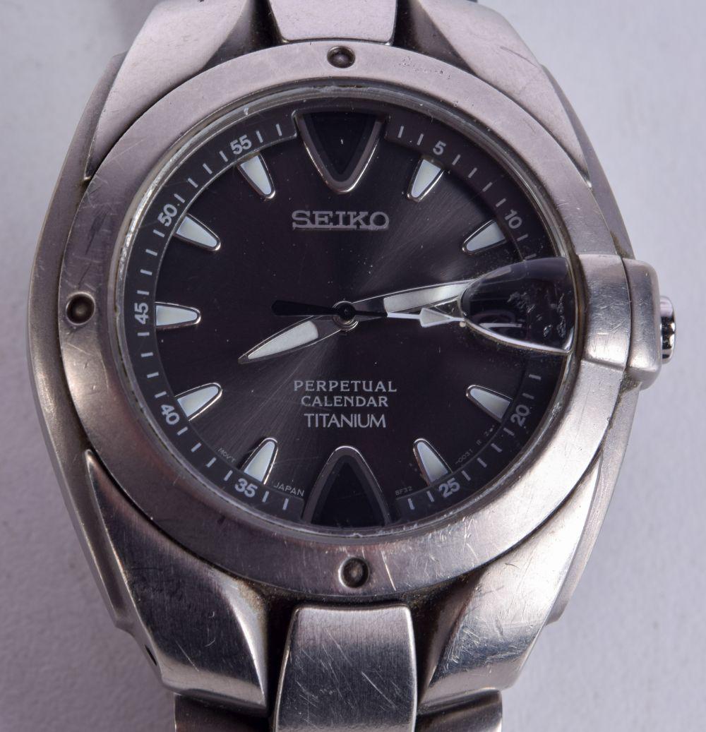 seiko-titanium-perpetual-calendar-watch-dial-4cm-incl-crown-1115-on