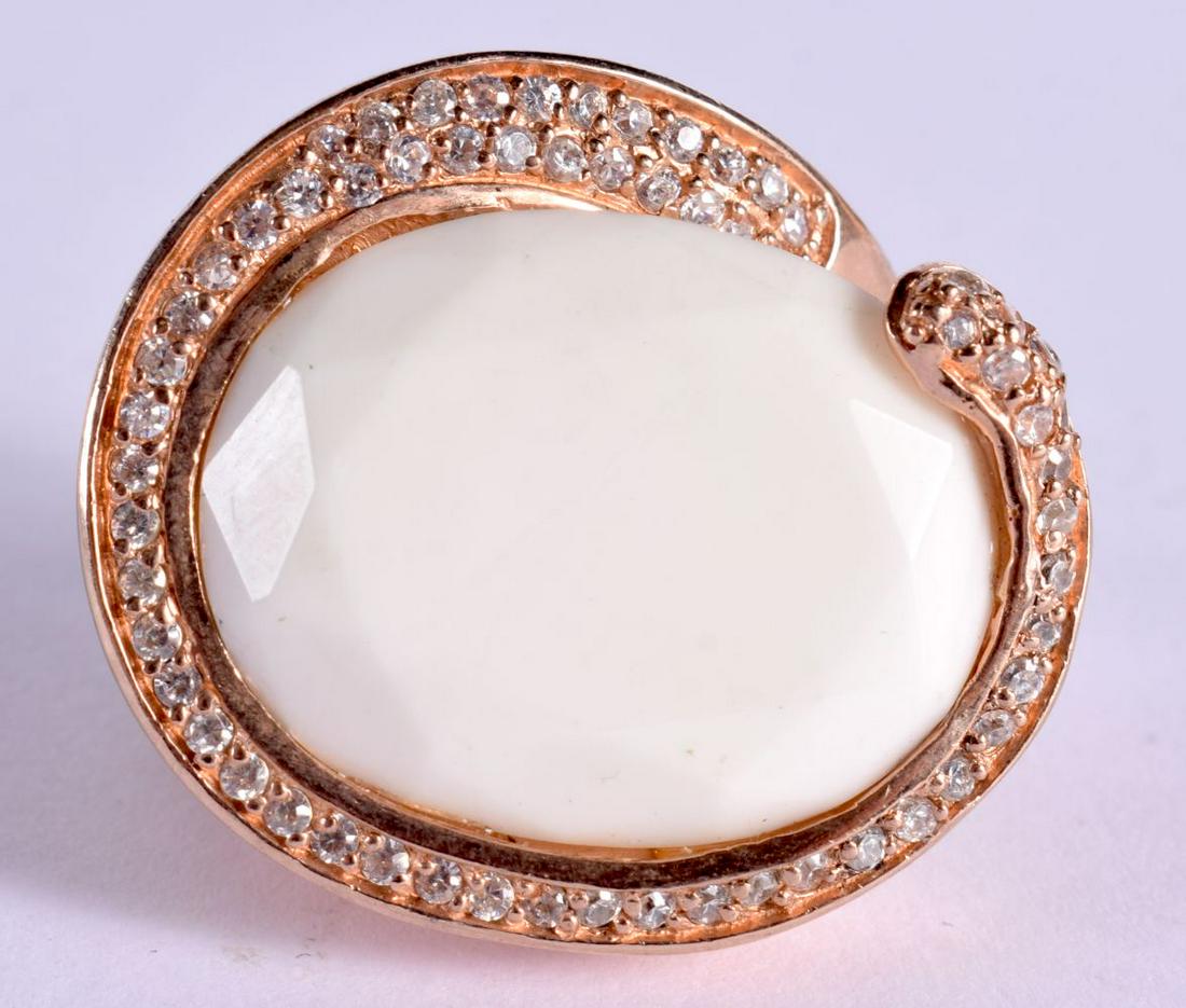 A SILVER RING. 23 grams. Q/R. (1 of 3)