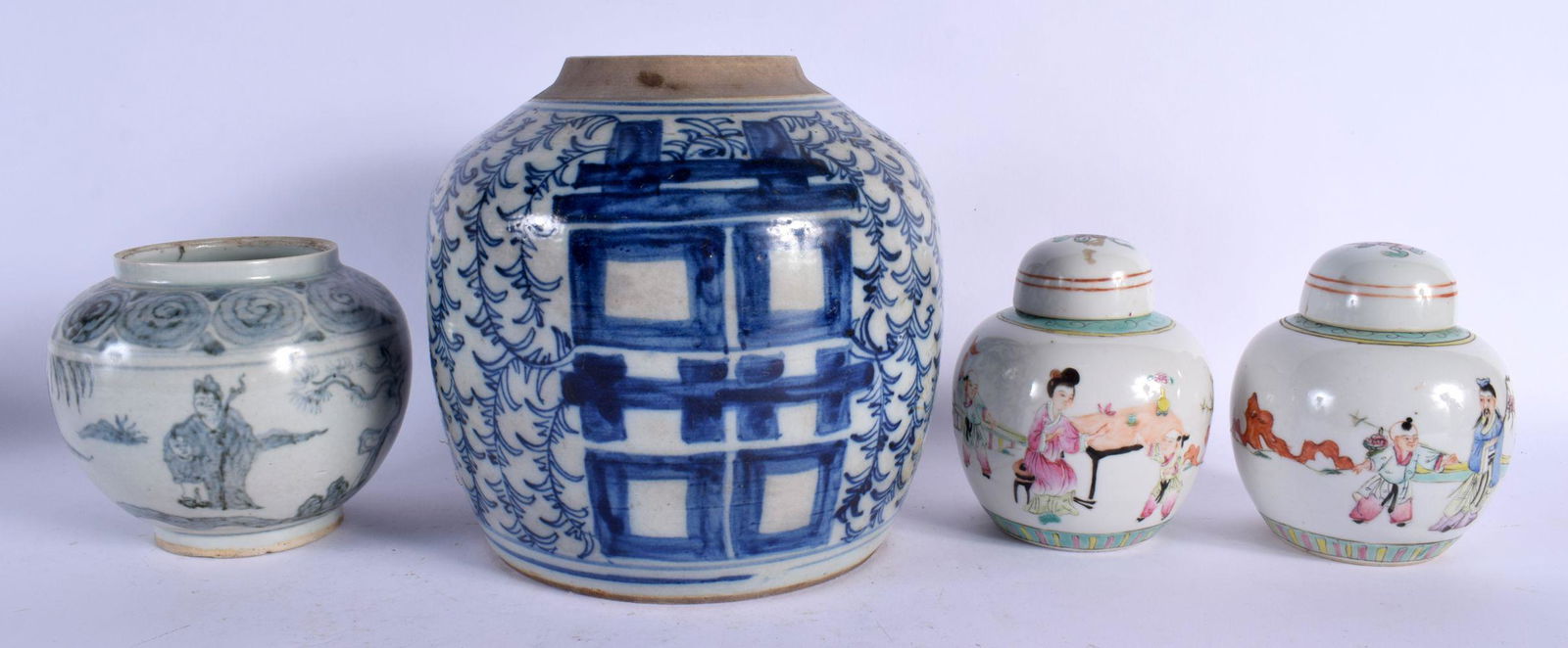 FOUR CHINESE QING DYNASTY GINGER JARS. Largest 21 cm x 14 cm. (4) (1 of 4)