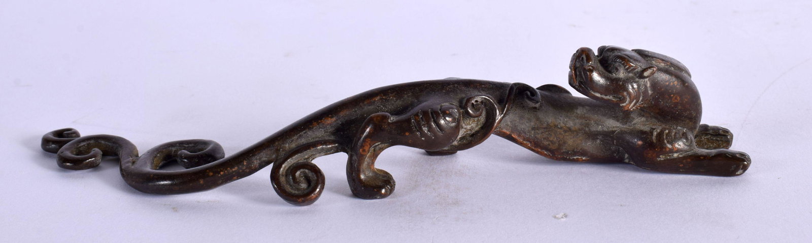 A 19TH CENTURY CHINESE BRONZE DRAGON SCROLL WEIGHT Qing. 15 cm long. (1 of 7)