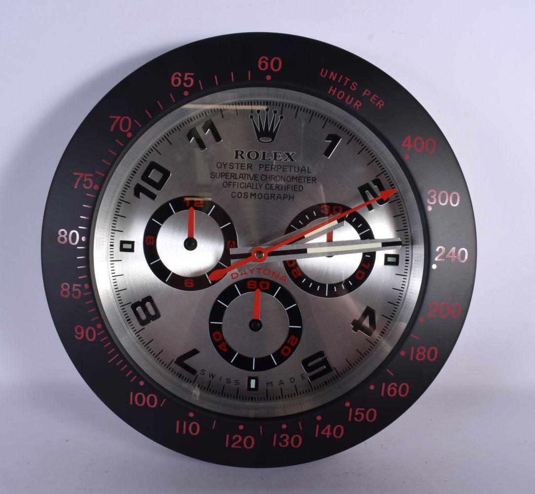 A ROLEX SHOP DISPLAY ADVERTISING WALL CLOCK. 33 cm diameter. (1 of 2)