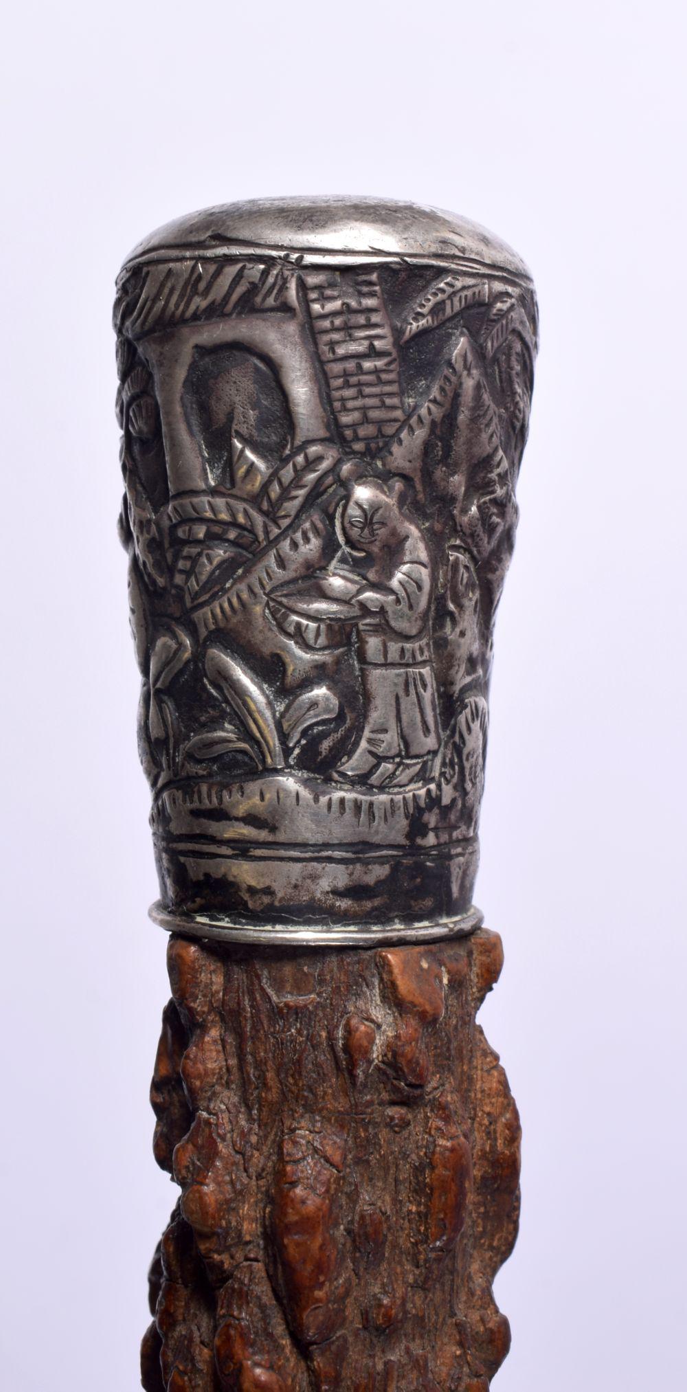 AN ANTIQUE CHINESE SILVER MOUNTED WALKING CANE. 90 cm long. (1 of 6)